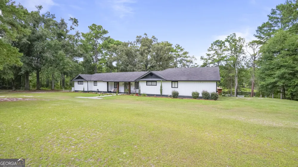 130 Austin CT Jesup, GA 31545