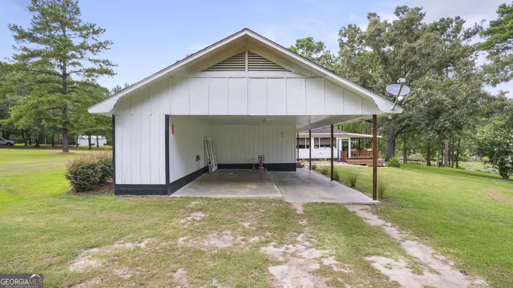 130 Austin CT Jesup, GA 31545