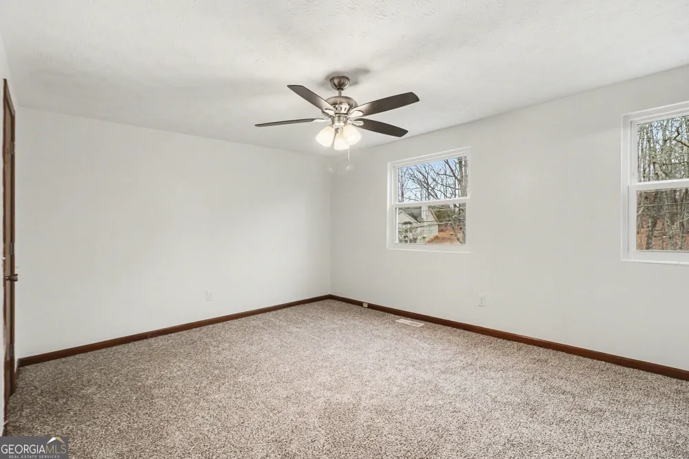 3864 YEAGER RD Douglasville, GA 30135