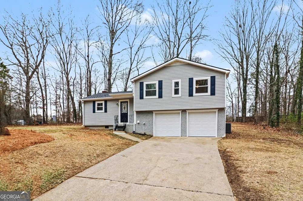 3864 YEAGER RD Douglasville, GA 30135