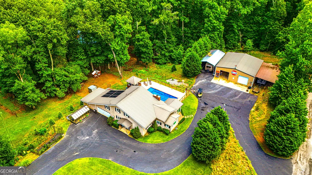 11 Edgewater CT Griffin, GA 30223