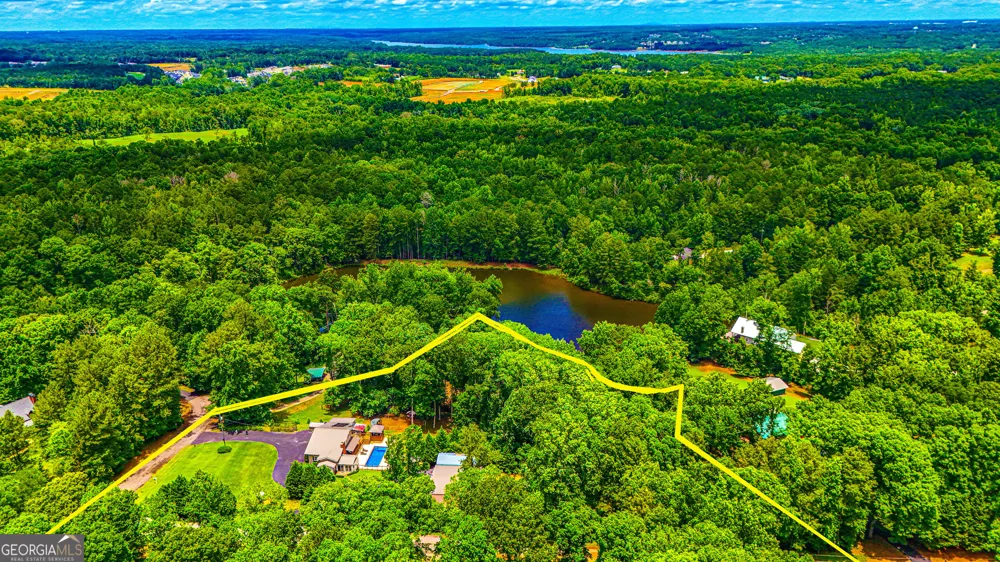 11 Edgewater CT Griffin, GA 30223