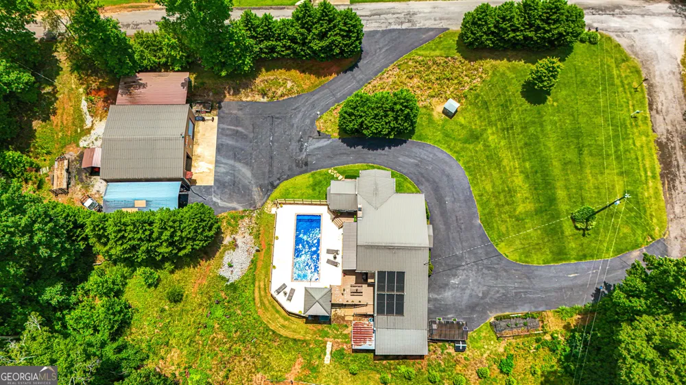 11 Edgewater CT Griffin, GA 30223