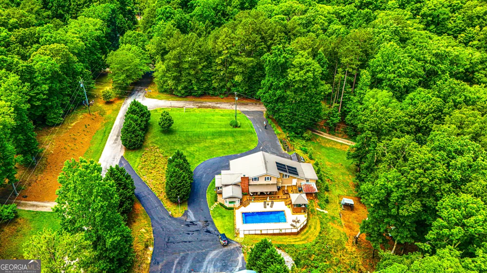 11 Edgewater CT Griffin, GA 30223