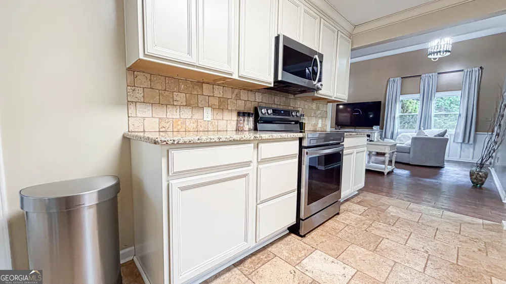 11 Edgewater CT Griffin, GA 30223