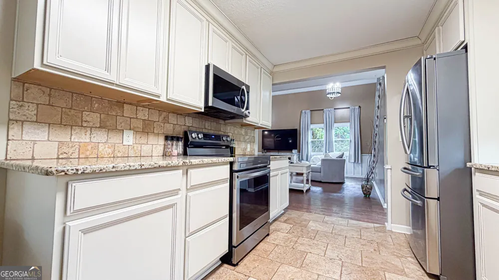 11 Edgewater CT Griffin, GA 30223
