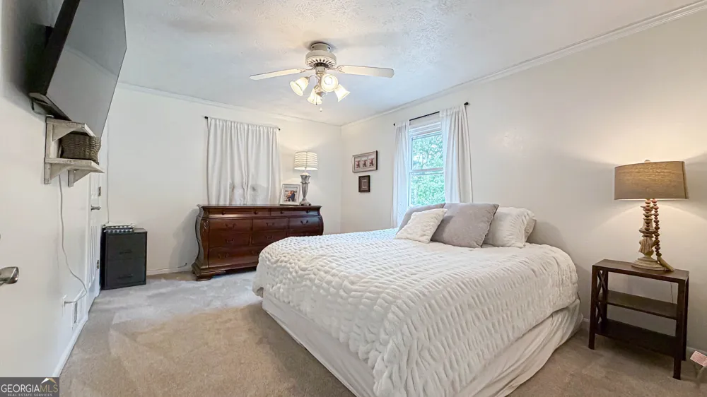 11 Edgewater CT Griffin, GA 30223