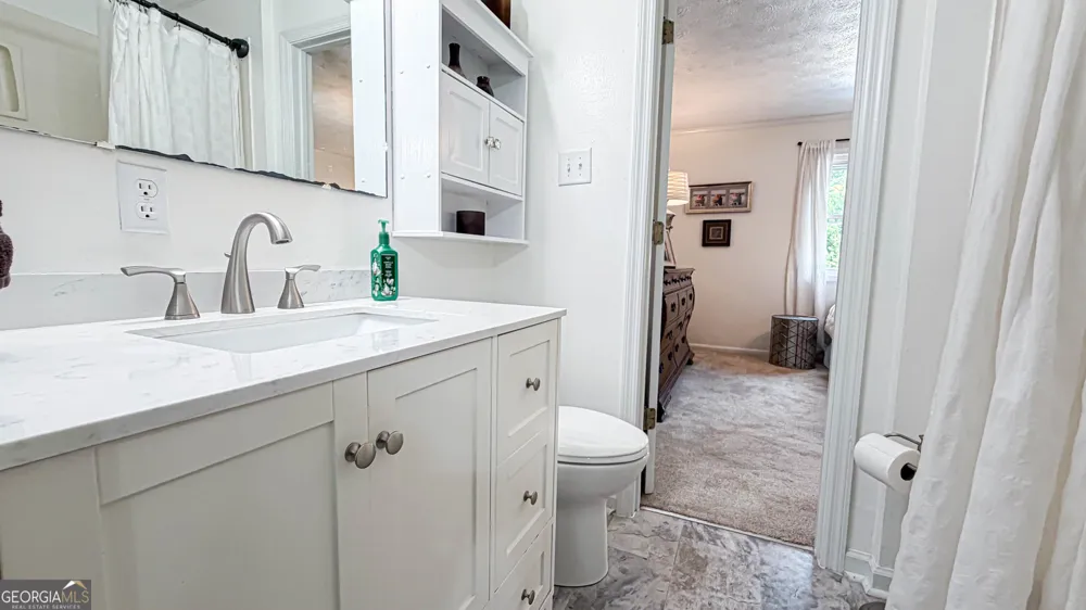 11 Edgewater CT Griffin, GA 30223