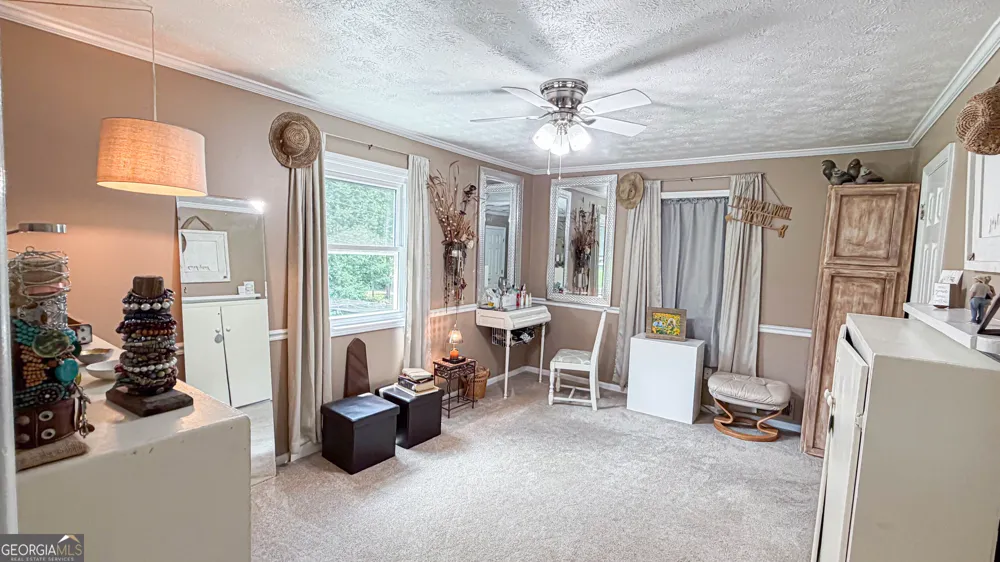 11 Edgewater CT Griffin, GA 30223