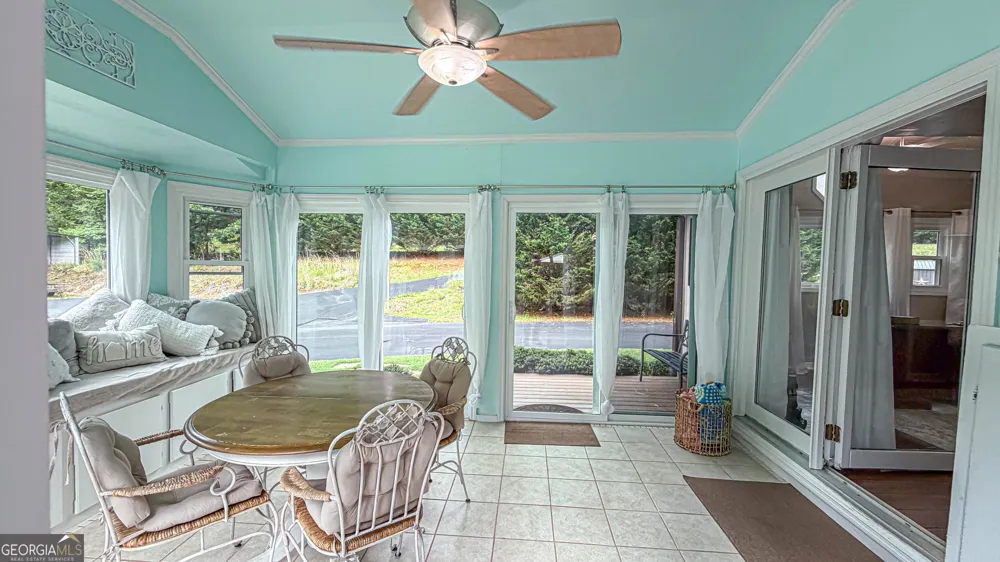 11 Edgewater CT Griffin, GA 30223