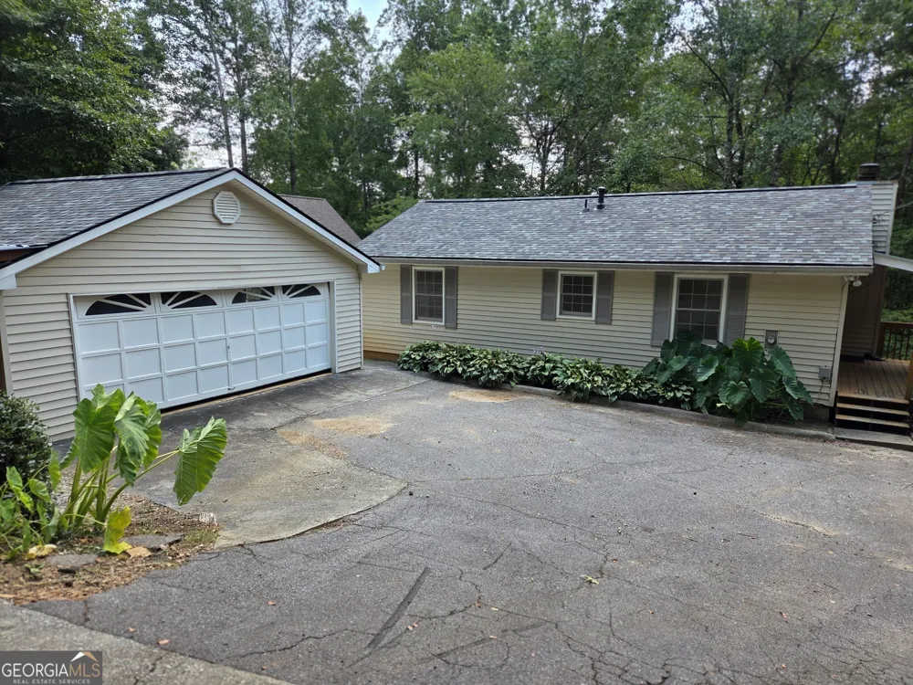 984 Overlook DR Dawsonville, GA 30534