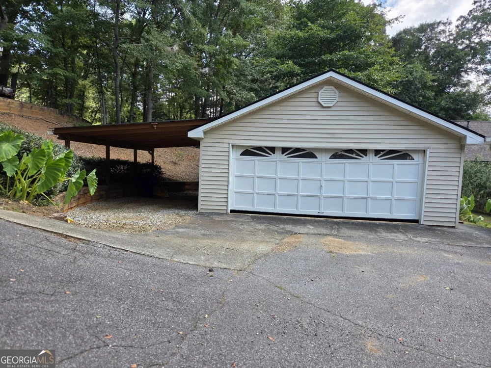 984 Overlook DR Dawsonville, GA 30534
