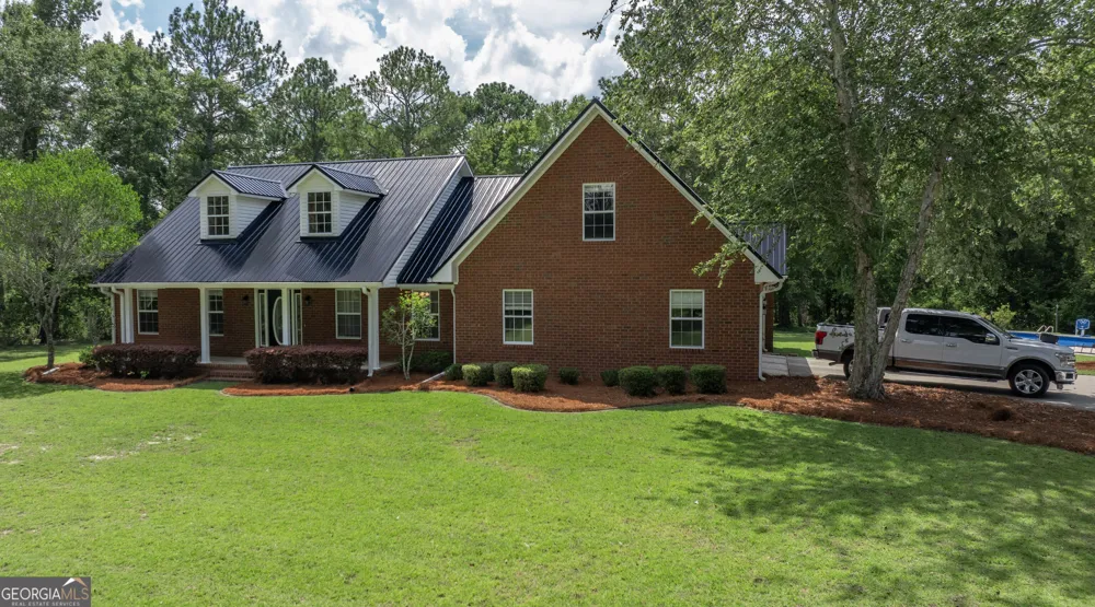 449 Roscoe Smith Collins, GA 30421