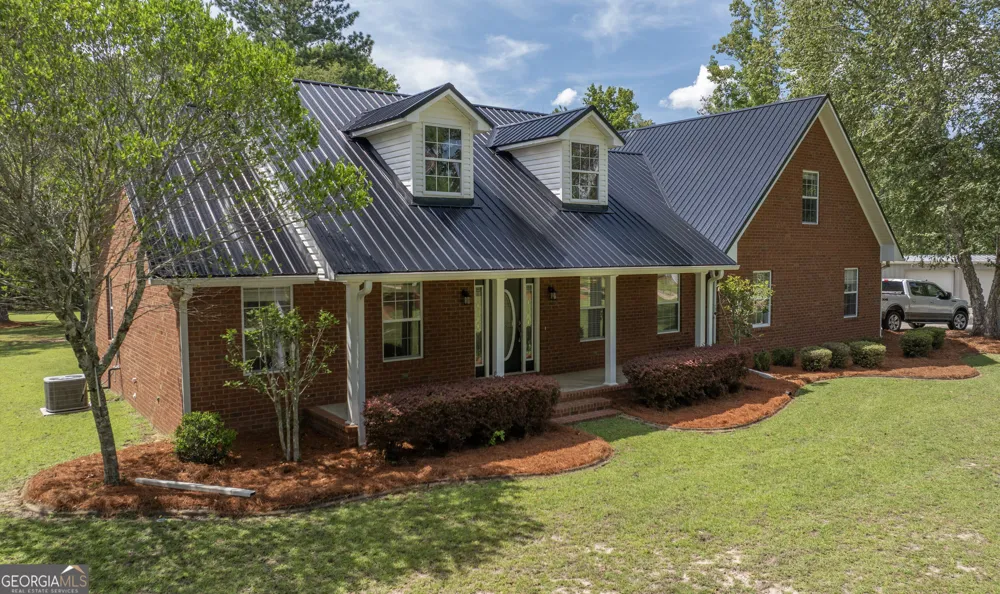 449 Roscoe Smith Collins, GA 30421