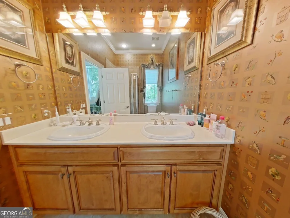 1020 Hixons Bluff DR Greensboro, GA 30642
