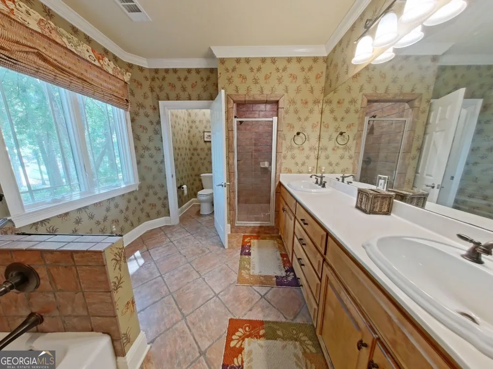 1020 Hixons Bluff DR Greensboro, GA 30642