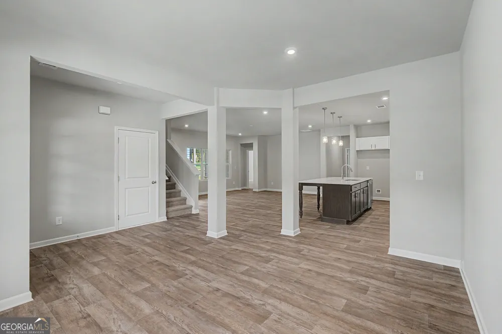 107 Everwood CT Dallas, GA 30132
