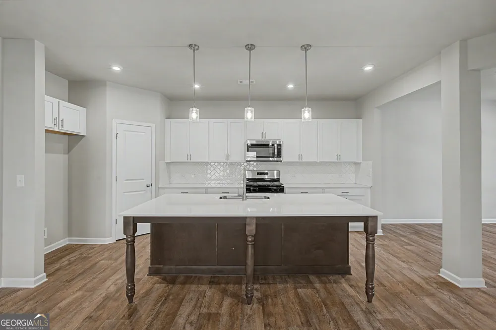 107 Everwood CT Dallas, GA 30132