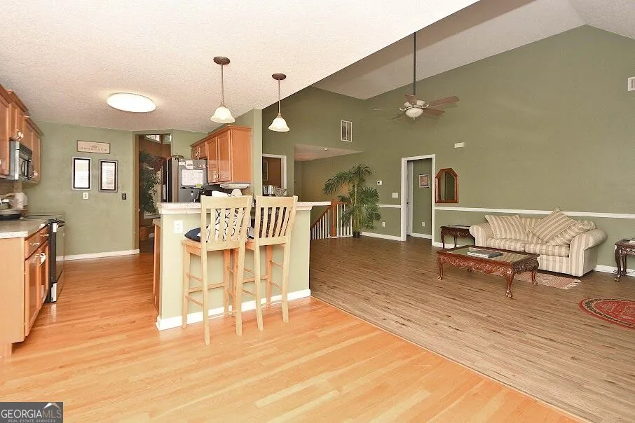 143 Burchfield RUN Carrollton, GA 30116