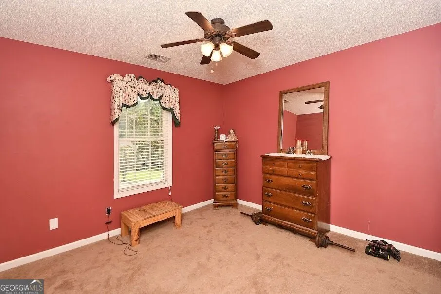 143 Burchfield RUN Carrollton, GA 30116