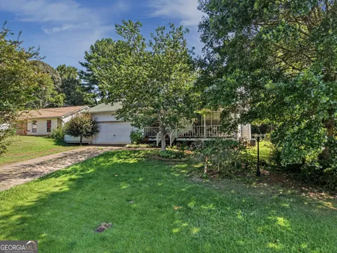 195 Kingsport DR