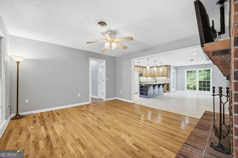 571 Frontier CIR Summerville, GA 30747