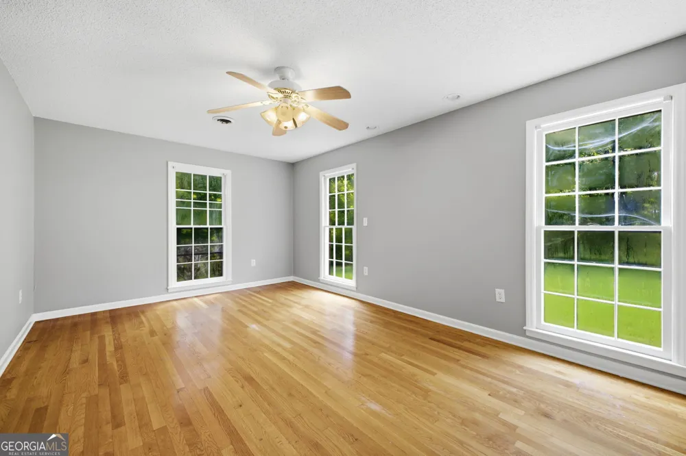 571 Frontier CIR Summerville, GA 30747
