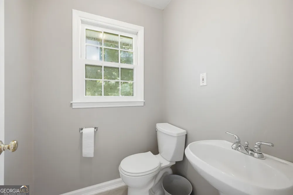 571 Frontier CIR Summerville, GA 30747