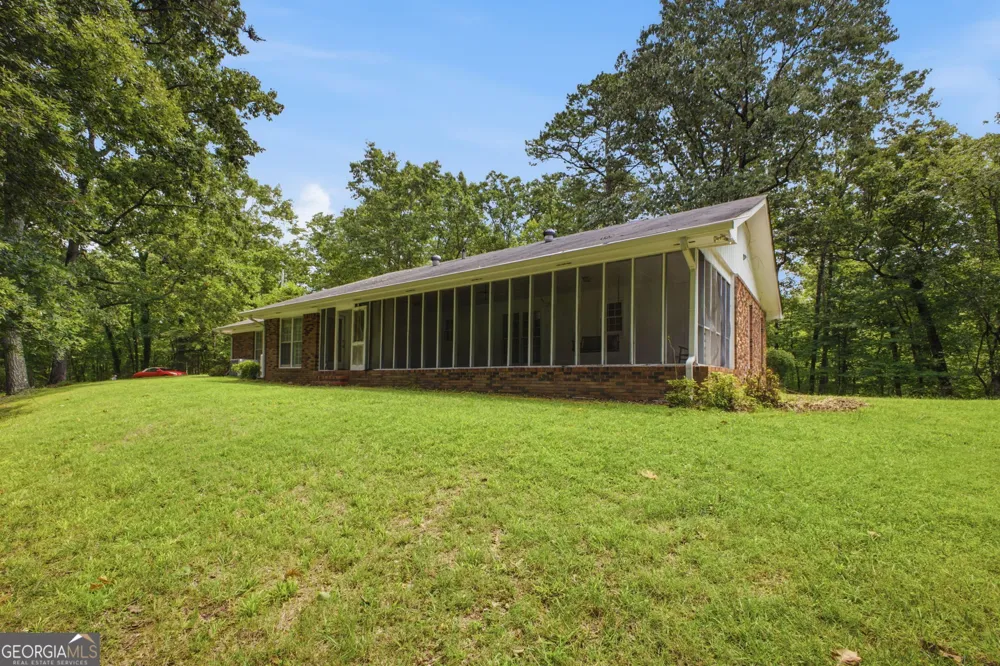 571 Frontier CIR Summerville, GA 30747