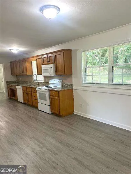 4576 Big B RD Douglasville, GA 30134