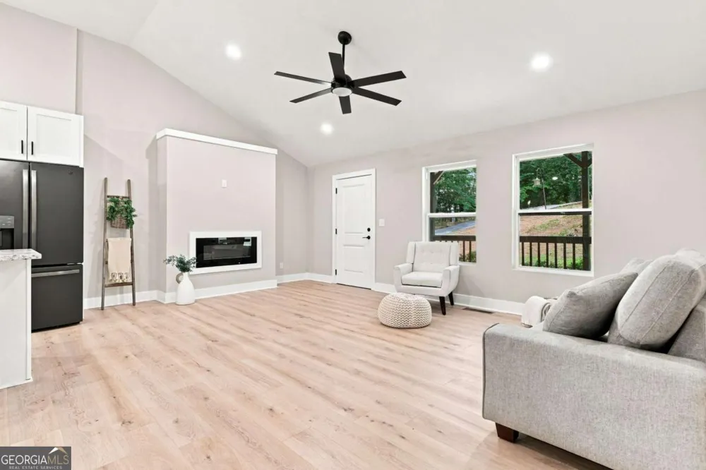 283 Ash CIR Waleska, GA 30183