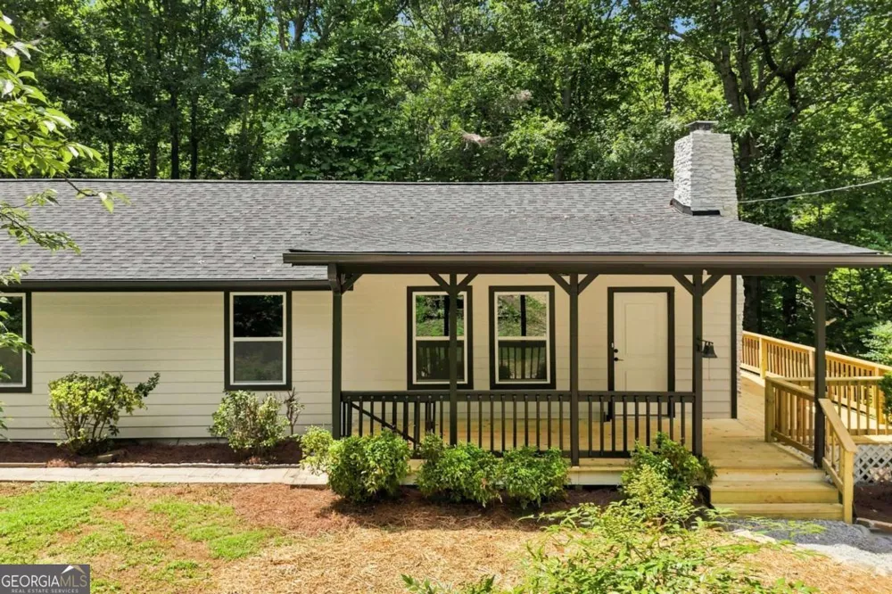 283 Ash CIR Waleska, GA 30183