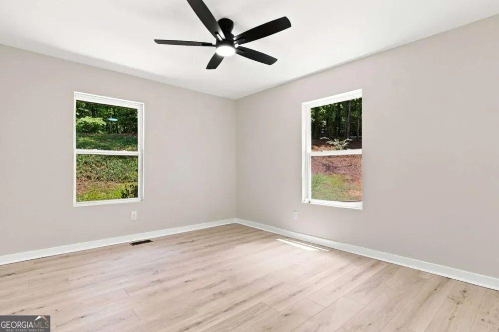 283 Ash CIR Waleska, GA 30183