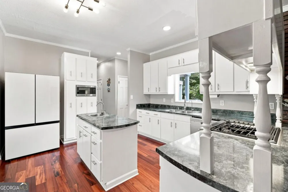 2716 S 16 HWY Carrollton, GA 30116