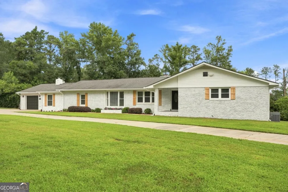 2716 S 16 HWY Carrollton, GA 30116