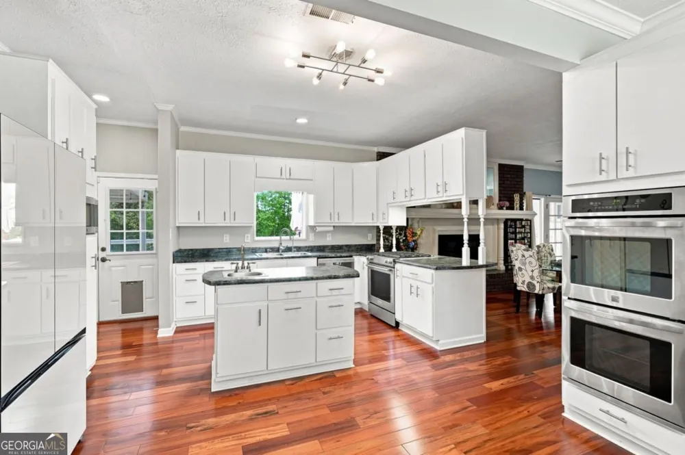 2716 S 16 HWY Carrollton, GA 30116
