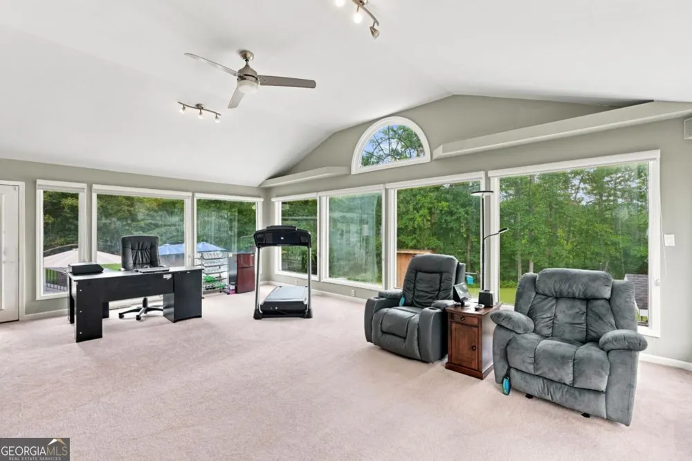 2716 S 16 HWY Carrollton, GA 30116