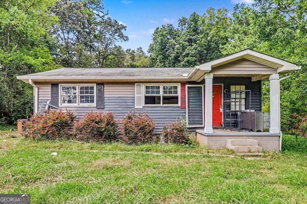 512 Donahoo RD SE Silver Creek, GA 30173