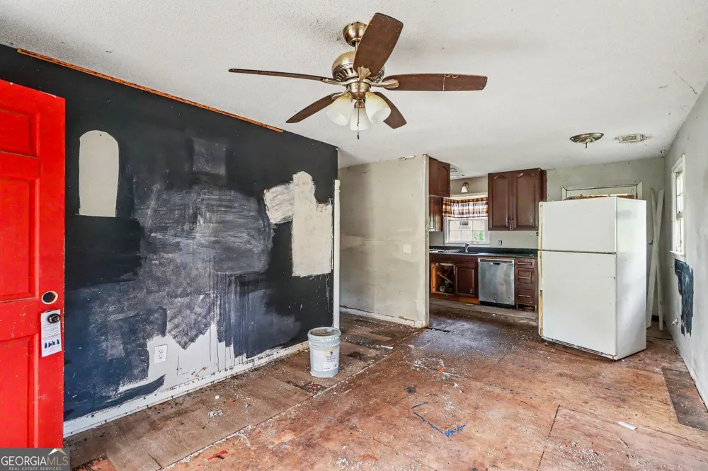 512 Donahoo RD SE Silver Creek, GA 30173