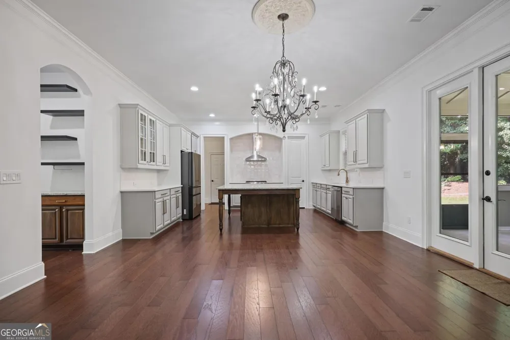 3936 Dahlwiny CT Sandy Springs, GA 30350