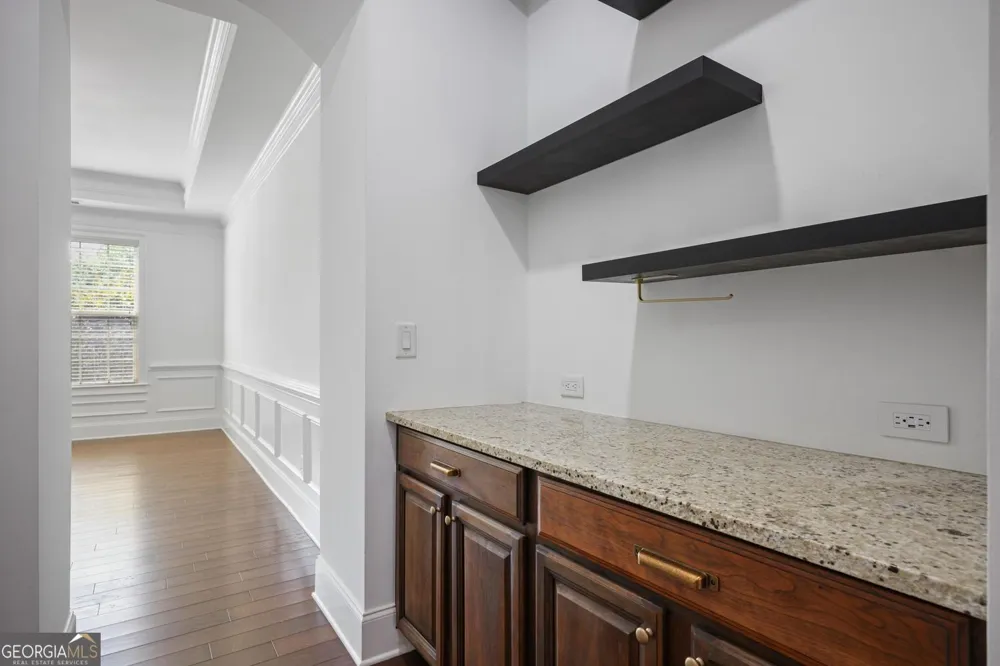 3936 Dahlwiny CT Sandy Springs, GA 30350