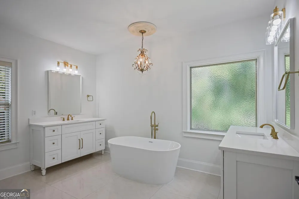 3936 Dahlwiny CT Sandy Springs, GA 30350
