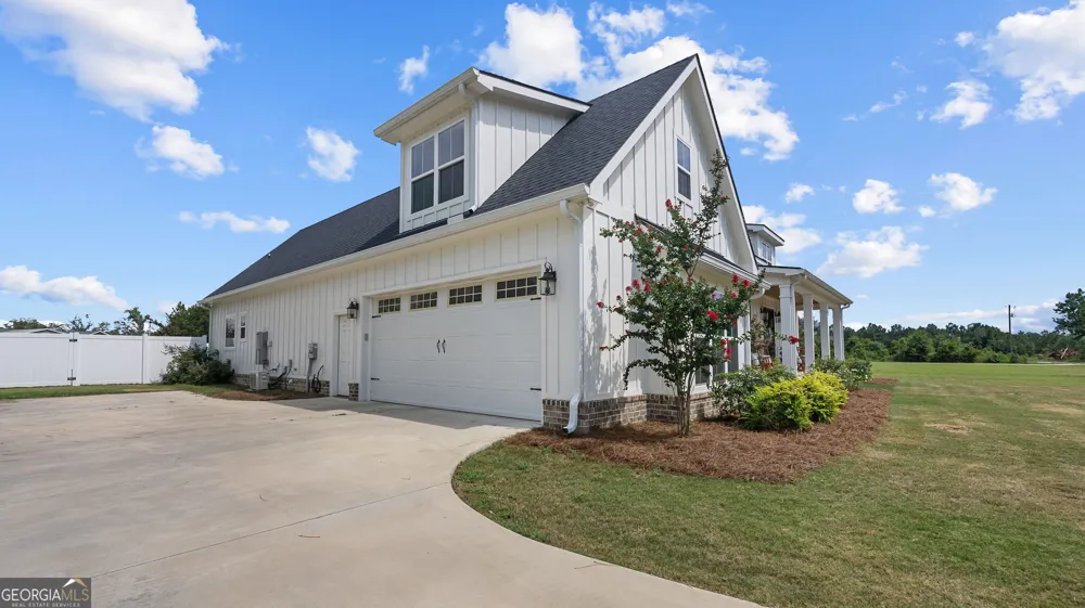86 Shelly Rentz RD Hazlehurst, GA 31539