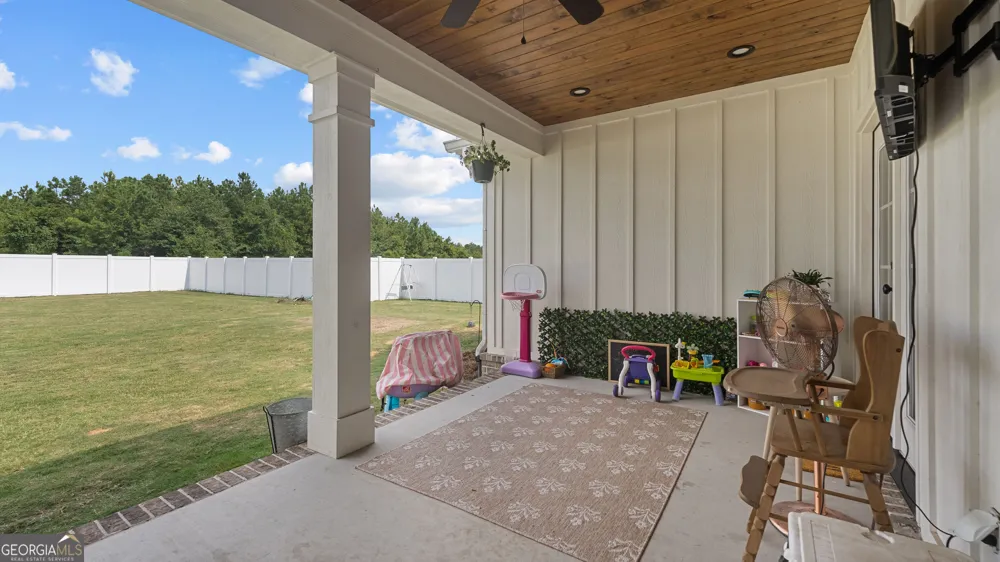 86 Shelly Rentz RD Hazlehurst, GA 31539