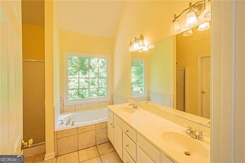 125 Lake Laurel DR Dahlonega, GA 30533