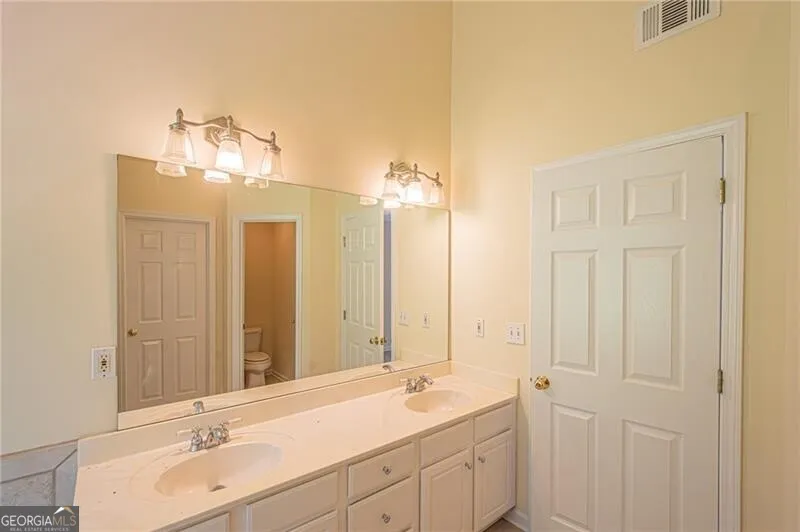125 Lake Laurel DR Dahlonega, GA 30533
