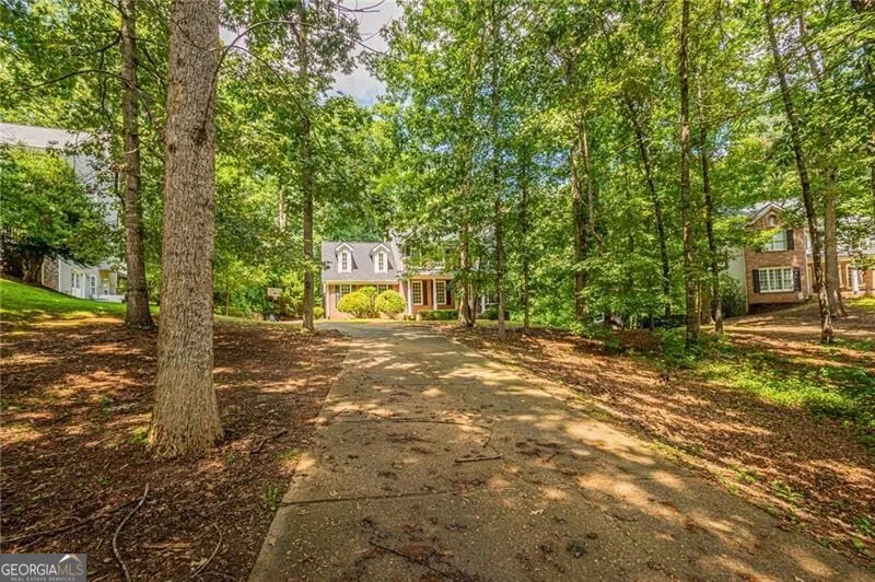 125 Lake Laurel DR Dahlonega, GA 30533