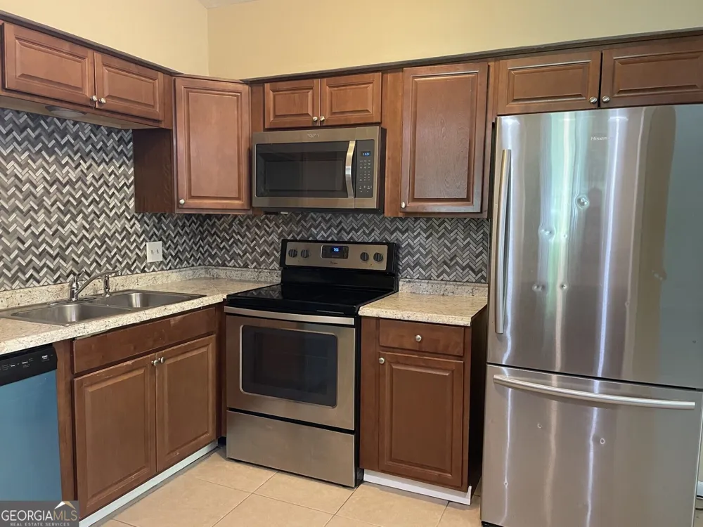 106 Royal CIR Kingsland, GA 31548