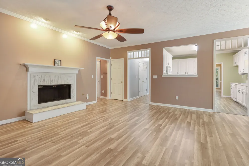 129 Avalon DR McDonough, GA 30252