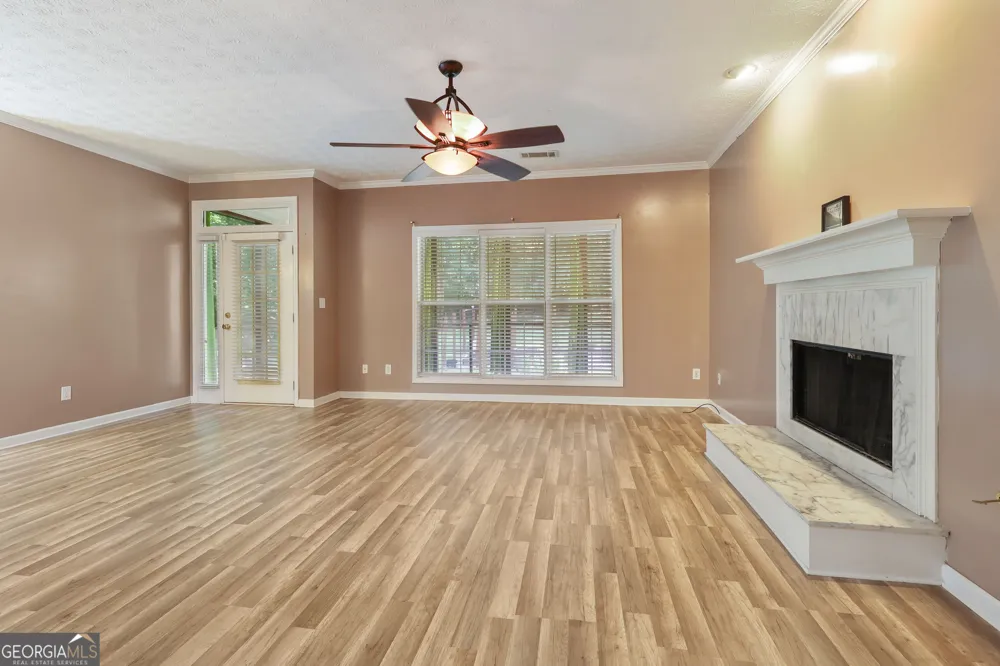 129 Avalon DR McDonough, GA 30252